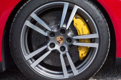 2015 Porsche Panamera GTS Sedan Wheel