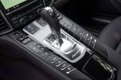 2015 Porsche Panamera S E-Hybrid Sedan Shifter 2015 Porsche Panamera S E-Hybrid Sedan Shifter