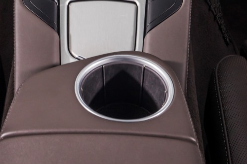 2015 Porsche Panamera S Sedan Cupholders