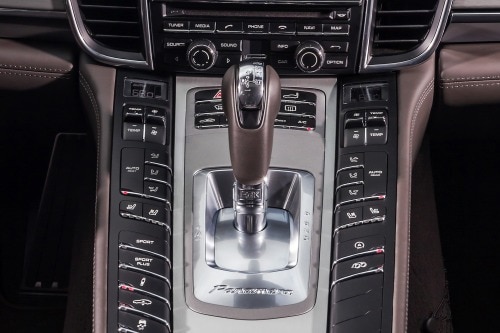 2015 Porsche Panamera S Sedan Shifter