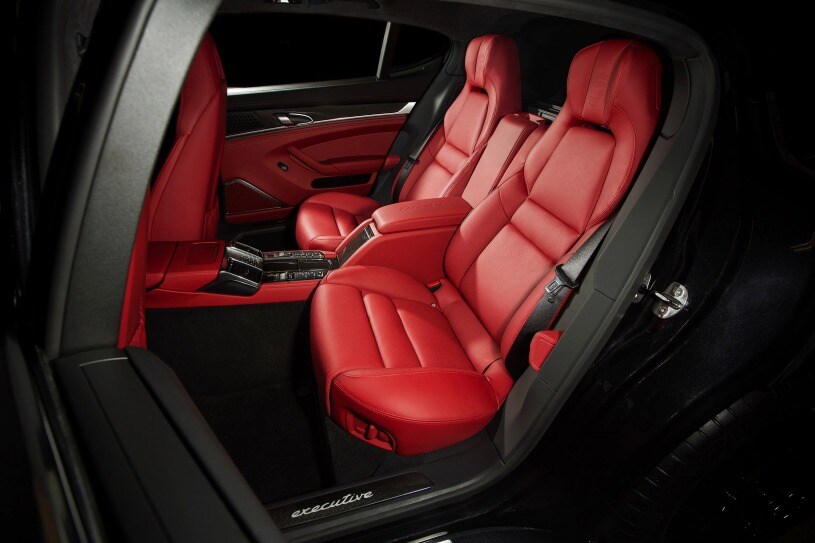2015 Porsche Panamera Pictures 294 Photos Edmunds