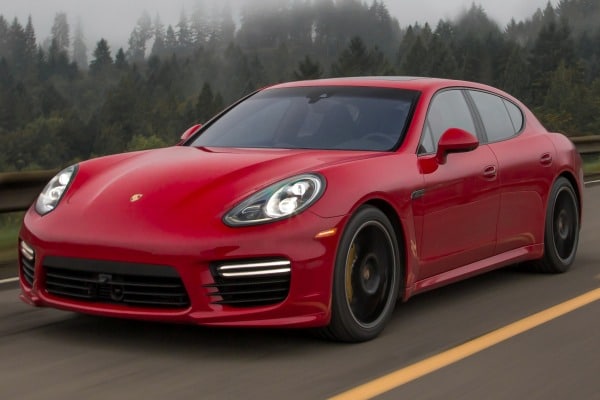 The 2016 Porsche Panamera The 2016 Porsche Panamera