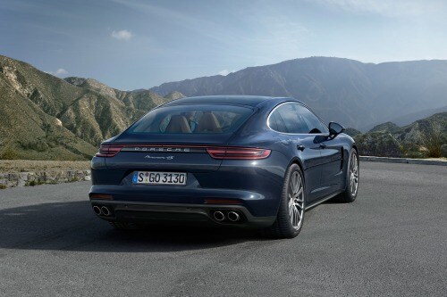 2017 Porsche Panamera 4S Sedan Exterior