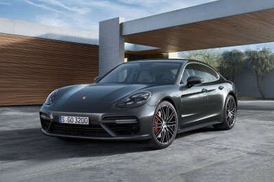 2017 Porsche Panamera