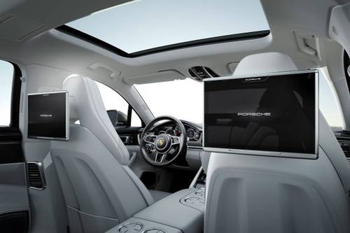 2019 Porsche Panamera Turbo Executive Sedan Interior Detail