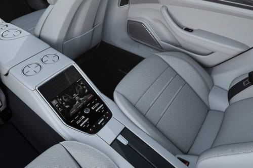 2019 Porsche Panamera Turbo Executive Sedan Interior Detail