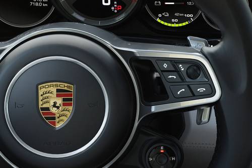 2019 Porsche Panamera Turbo S E-Hybrid Sport Turismo Wagon Aux Controls