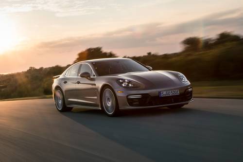 2020 Porsche Panamera Turbo S E-Hybrid Sedan Exterior