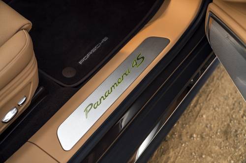 2021 Porsche Panamera 4S E-Hybrid Sedan Interior Detail
