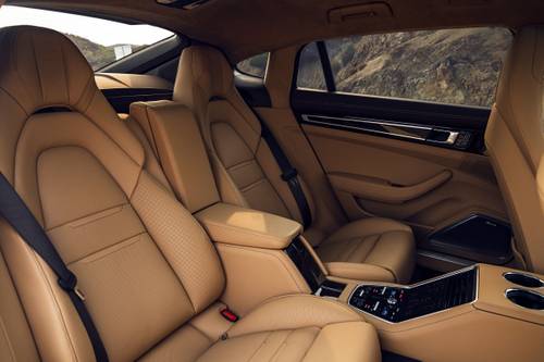 2021 Porsche Panamera 4S E-Hybrid Sedan Interior Detail