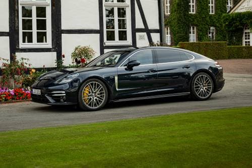 2021 Porsche Panamera Turbo S Executive Sedan Exterior
