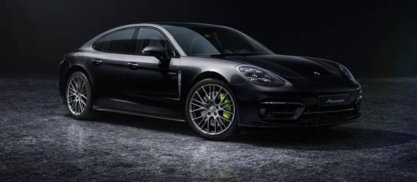 2022 Porsche Panamera 4 E-Hybrid Platinum Edition