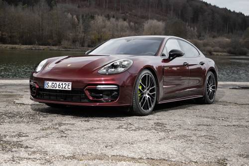 Porsche Panamera 4 E-Hybrid Sedan Exterior