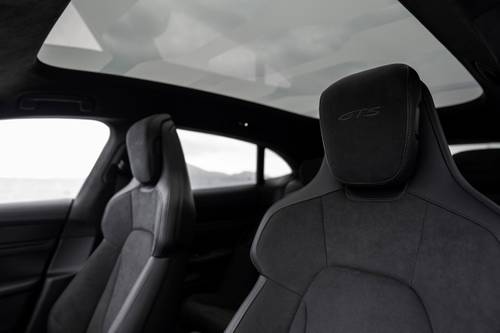 2022 Porsche Taycan GTS Sport Turismo Wagon Interior Detail
