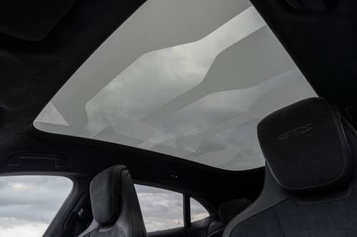 2022 Porsche Taycan GTS Sport Turismo Wagon Interior Detail