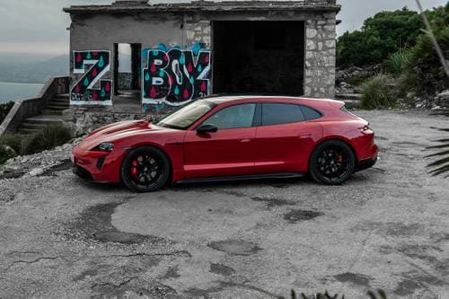 2022 Porsche Taycan GTS Sport Turismo Wagon Exterior
