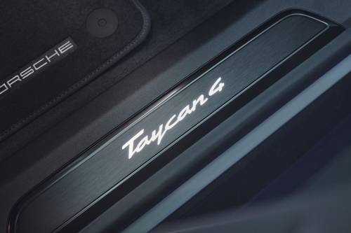 2025 porsche taycan 4