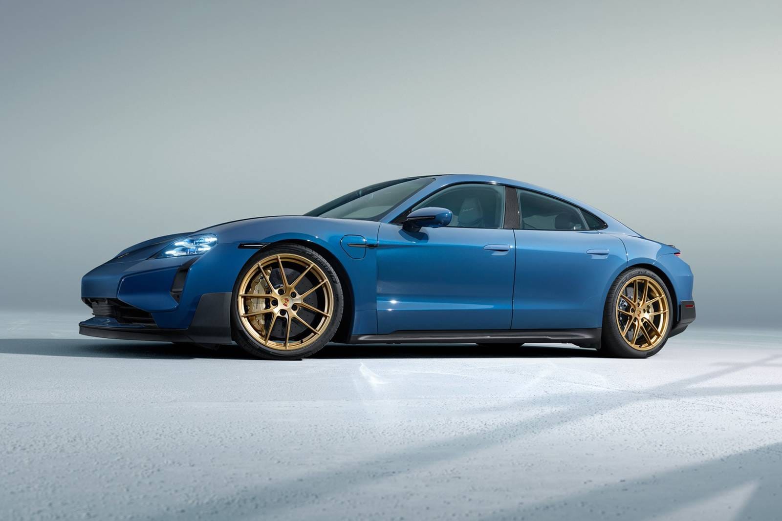 2025 Porsche Taycan Turbo GT Prices, Reviews, and Pictures | Edmunds