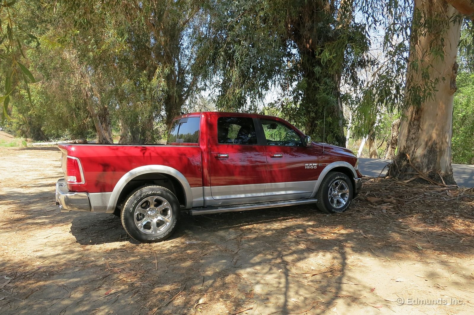 N Scale 1998 Dodge Ram Border Patrol Pickup Truck 