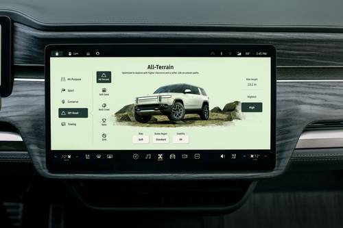 2026 Rivian R1S Dual 4dr SUV Center Console