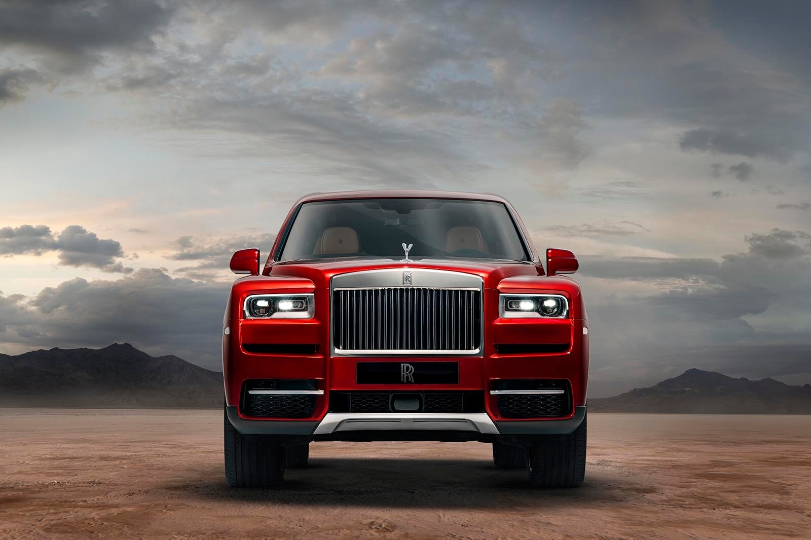 2019 Rolls-Royce Cullinan Review and Test Drive