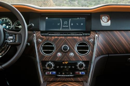 2019 Rolls-Royce Cullinan 4dr SUV Center Console