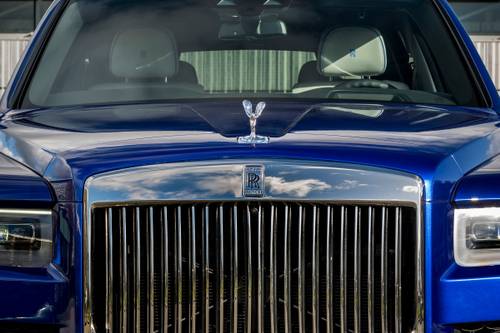 2019 Rolls-Royce Cullinan 4dr SUV Front Badge