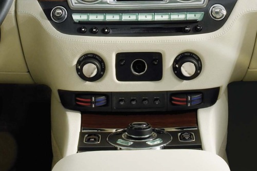 2010 Rolls-Royce Ghost Sedan Center Console