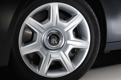 2010 Rolls-Royce Ghost Sedan Wheel