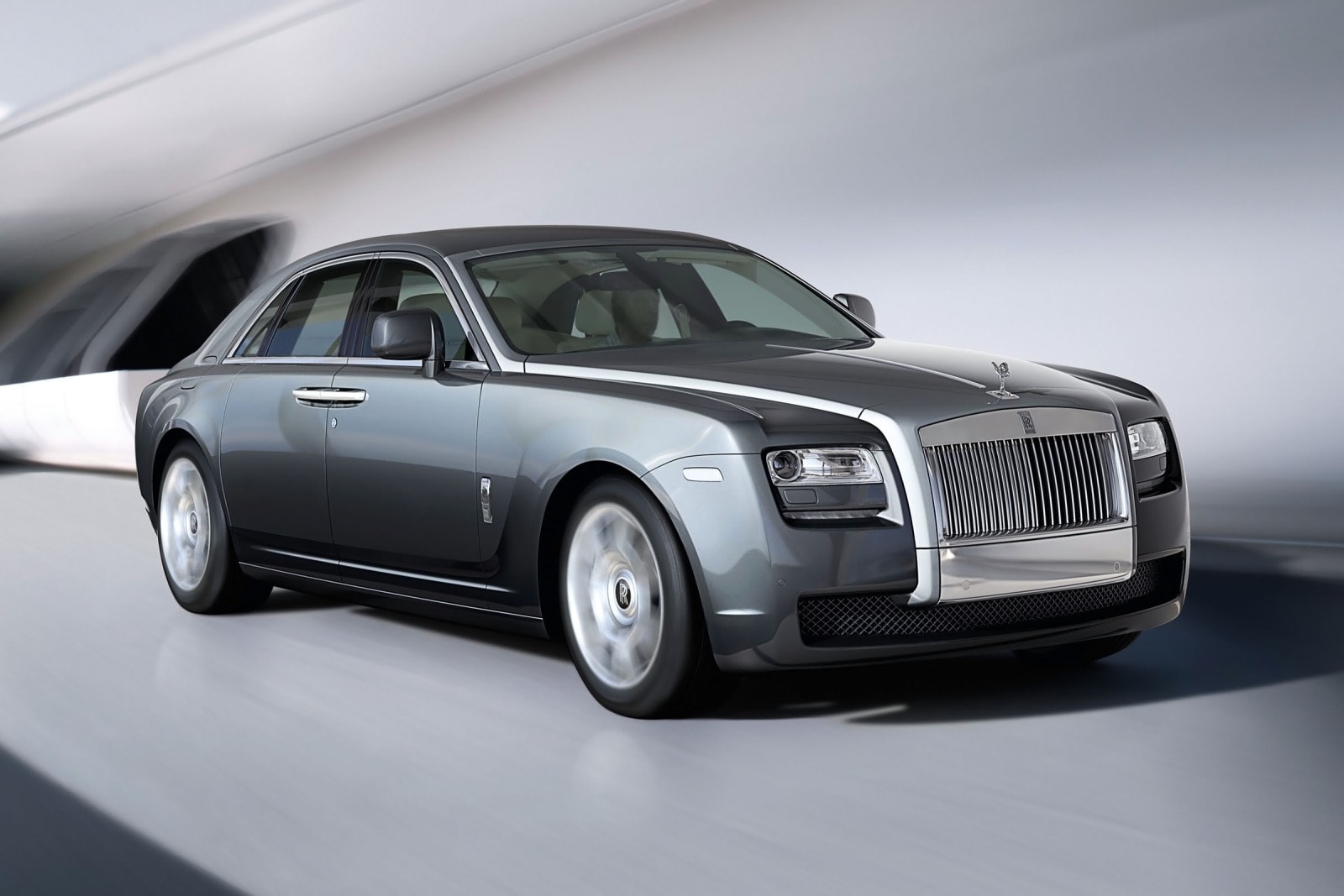 2013 Rolls-Royce Phantom Review & Ratings