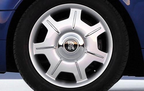 2008 Rolls-Royce Phantom Drophead Coupe Wheel Detail