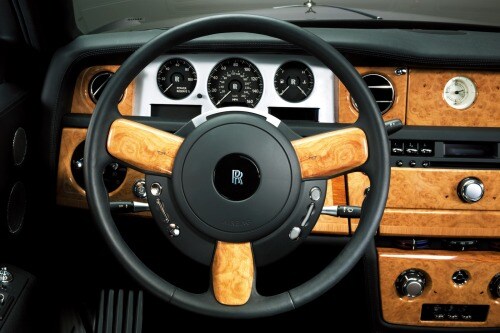 2007 Rolls-Royce Phantom Sedan Steering Wheel Detail