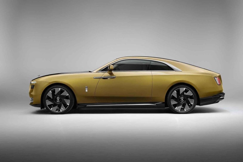 2024 Rolls-Royce Spectre: The Lady Flies Electric | Edmunds