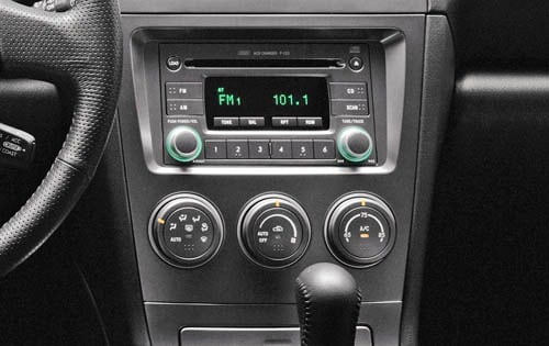 2005 Saab 9-2X Aero Audio and HVAC Controls