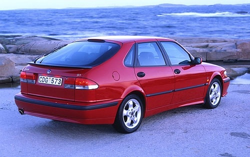 2000 Saab 9-3 4 Dr SE HO Turbo Hatchback