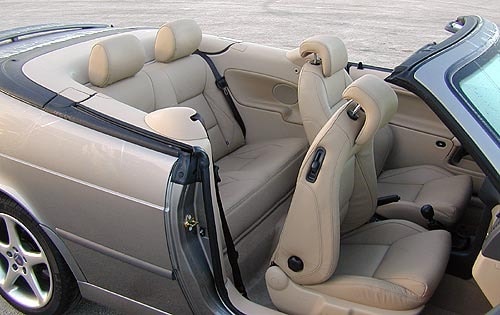2002 Saab 9-3 Viggen Convertible Rear Interior