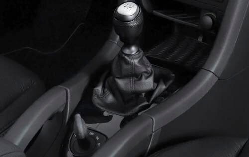 2009 Saab 9-3 Aero Center Console