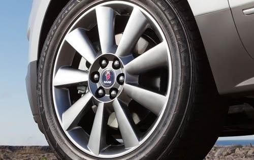 2011 Saab 9-4X Aero Wheel Detail