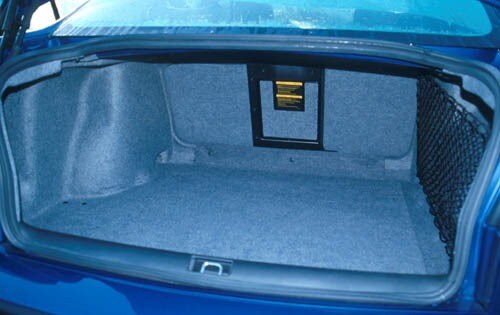 1999 Saab 9-5 Sedan Cargo Area
