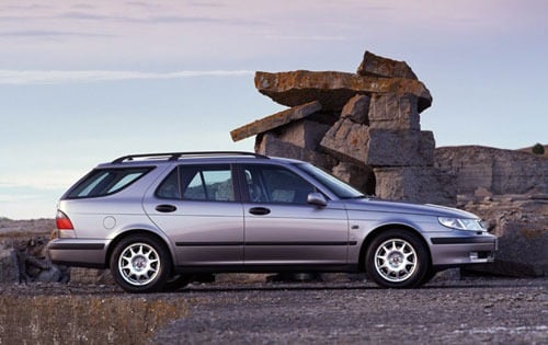2001 Saab 9-5 SE 4dr Wagon Shown