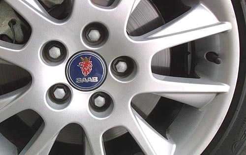 2002 Saab 9-5 Aero Wheel Detail