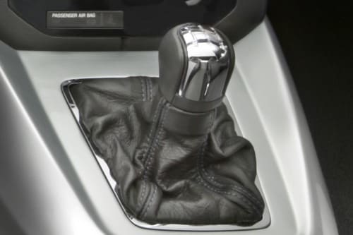 2007 Saturn Sky Convertible Shifter