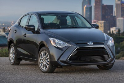 Used 2016 Scion Ia Base Sedan Features Specs Edmunds 2016 Scion Ia Sedan