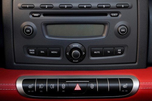 2010 smart fortwo BRABUS cabriolet Convertible Center Console