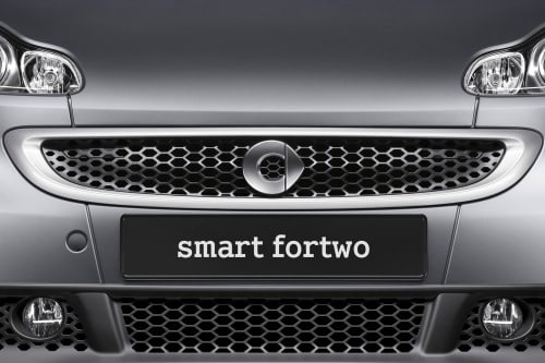 2013 smart fortwo passion coupe 2dr Hatchback Front Badge