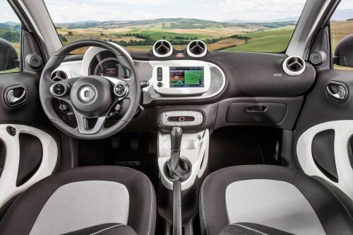 2016 smart fortwo passion 2dr Hatchback Dashboard