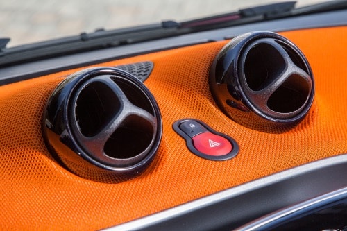 2017 smart fortwo passion Convertible Interior Detail