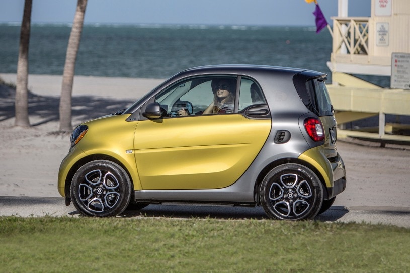 2018 smart fortwo Pictures 100 Photos Edmunds