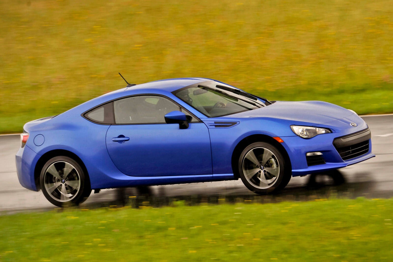 2015 Subaru BRZ Earns Five-Star Safety Rating From Federal Government ...