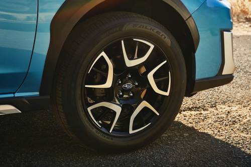2020 Subaru Crosstrek Hybrid 4dr SUV Wheel